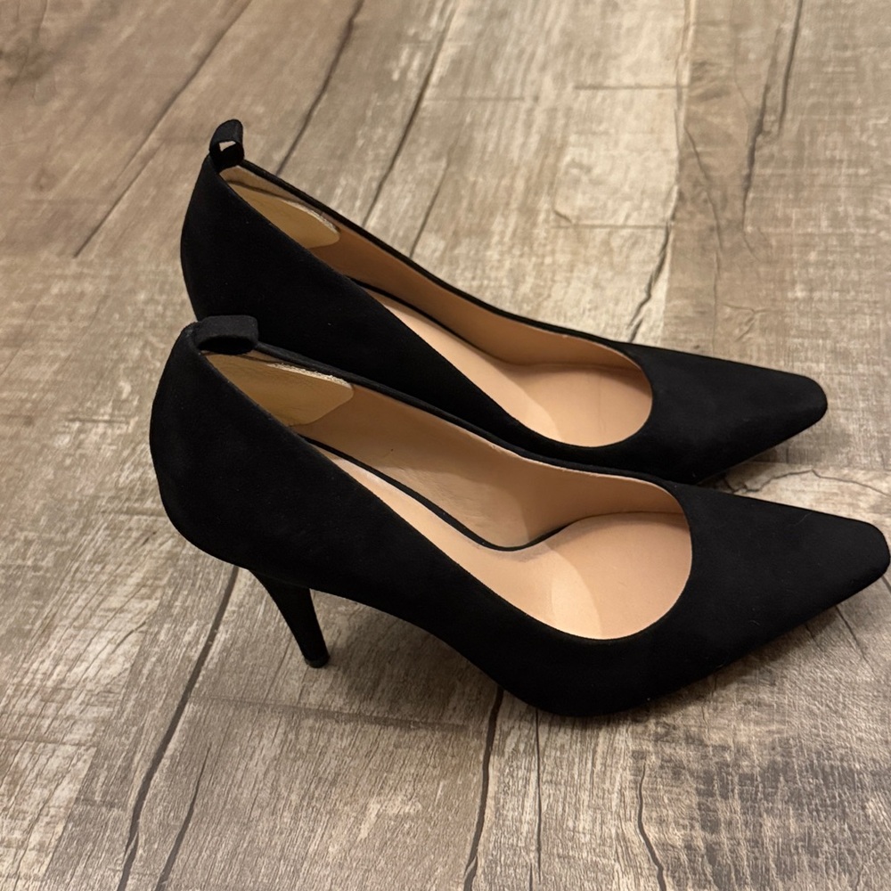Jennifer Lopez Classic Black Heels Suede spike size 6 - Picture 3 of 8